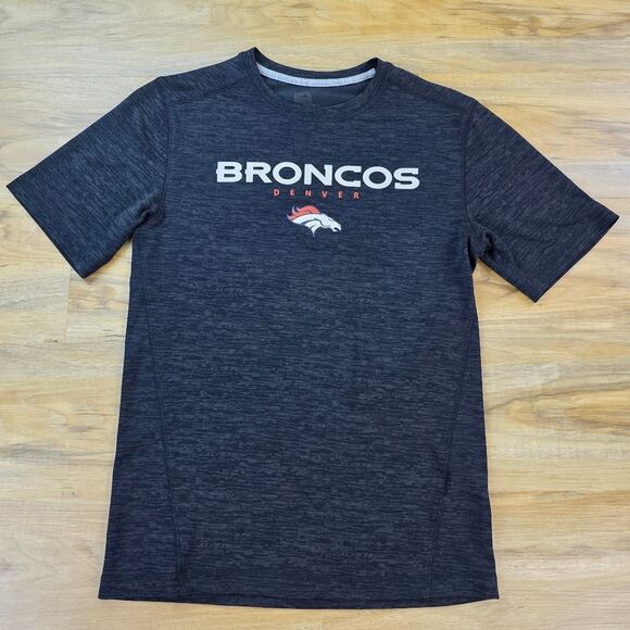 💜Majestic Cool Base Black Broncos Athletic Shirt Men's Small - Picture 1 of 11